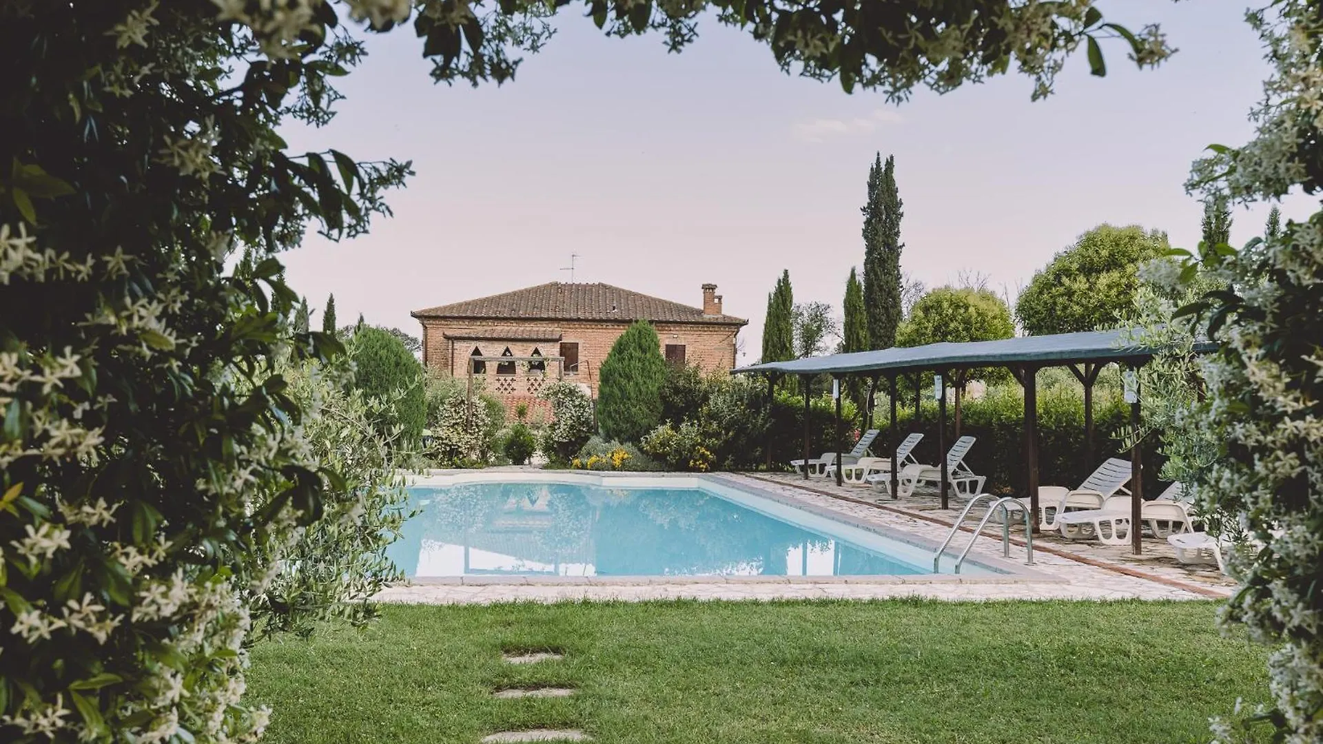 Villa Nobile Cortona 0*,